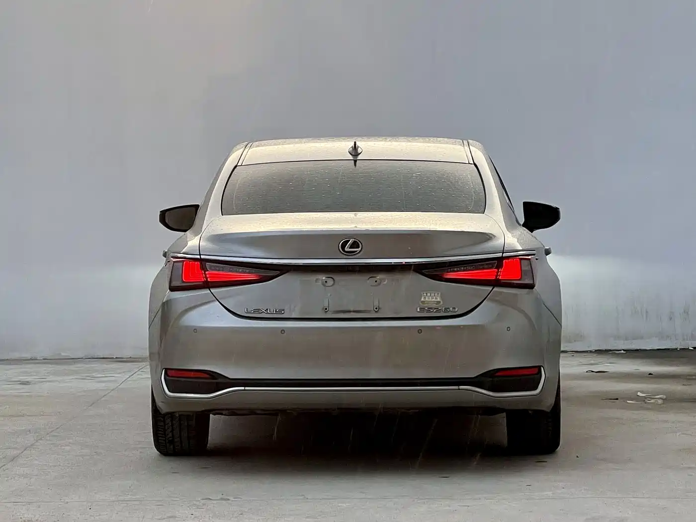 Фото 7 - Lexus ES