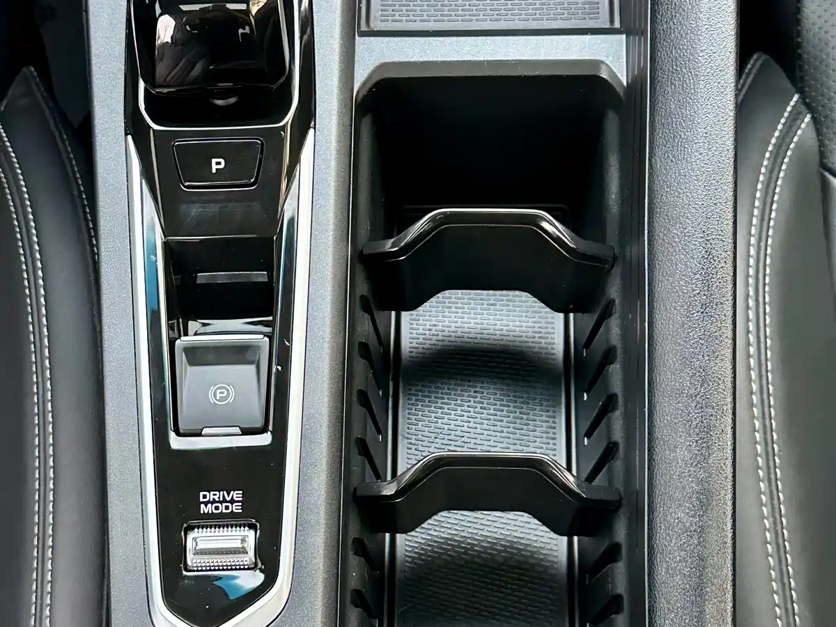 GEELY AUTOMOBILE BINRUI