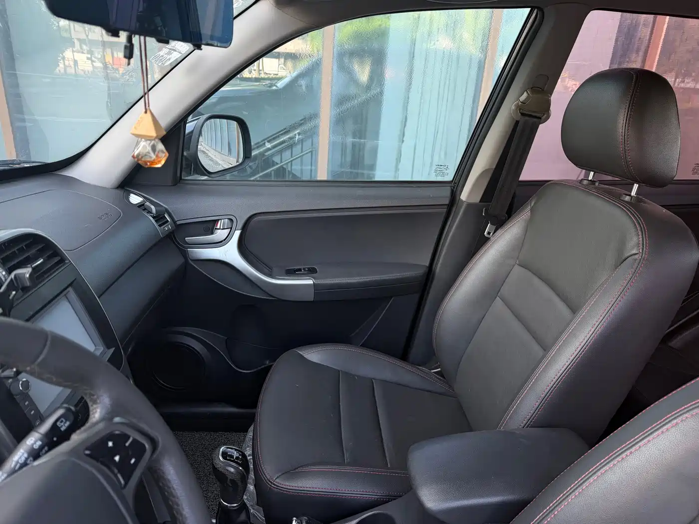 Chery Tiggo 3 2016 2015 1.6L Manual Zhi Shang Memorial Edition