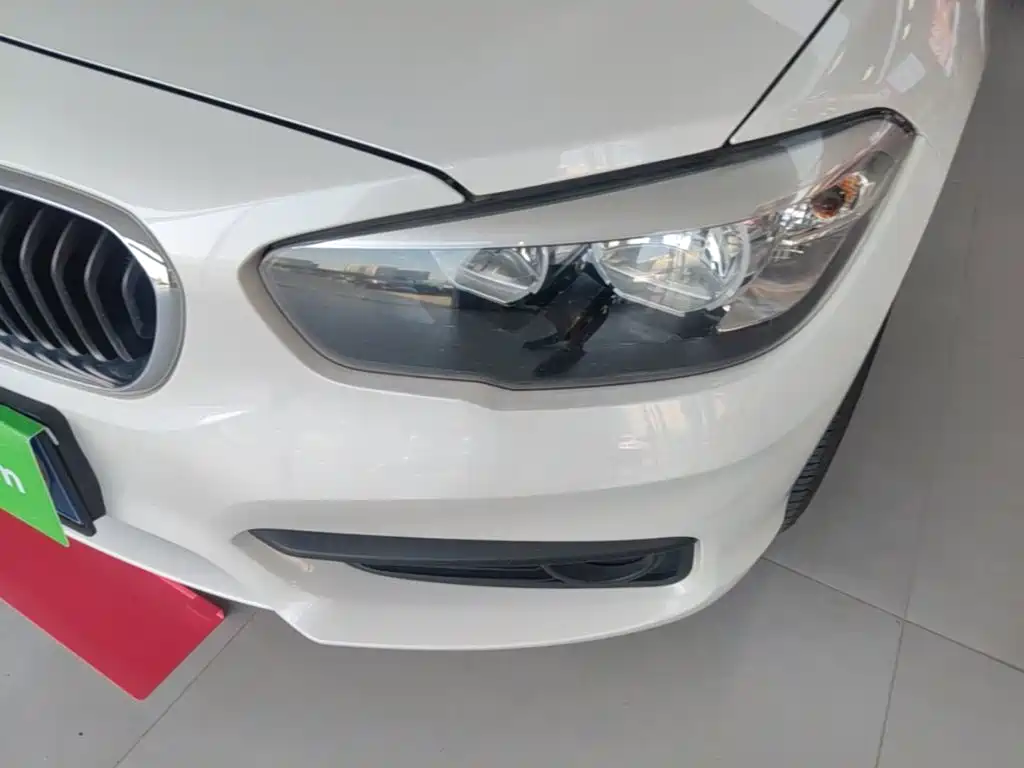 BMW 1 Series (Import) 2019 2018 118i Leading