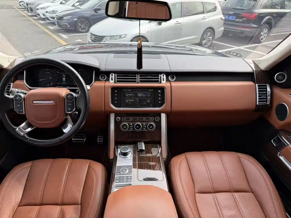 Land Rover Range Rover 2016 5.0 SC V8 AB Ultimate Autobiography LWB фото 4