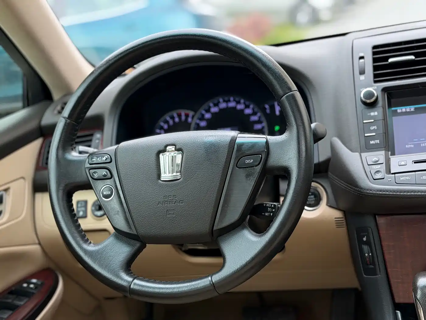 Toyota Crown 2011 2.5L Royal Leather Sunroof Special Edition фото 10