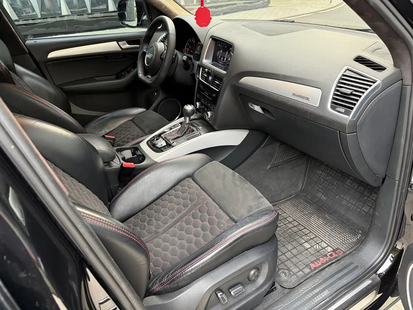 Audi Q5 (Import) 2013 45 TFSI quattro Sport фото 9