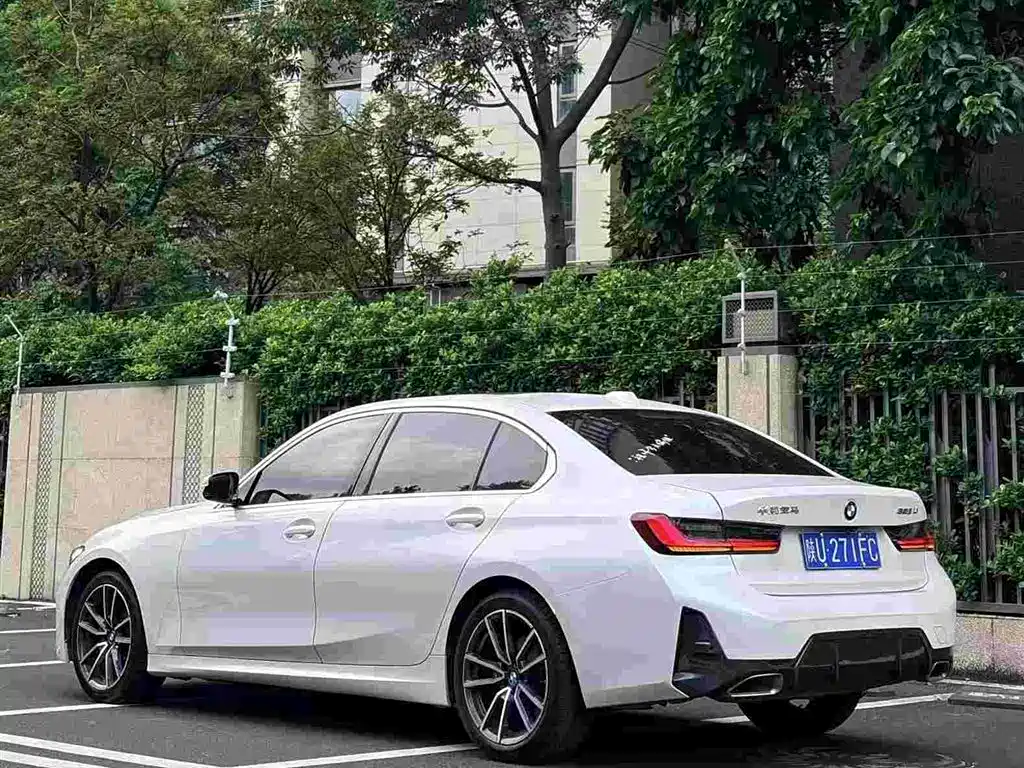 Фото 4 - BMW 3 Series