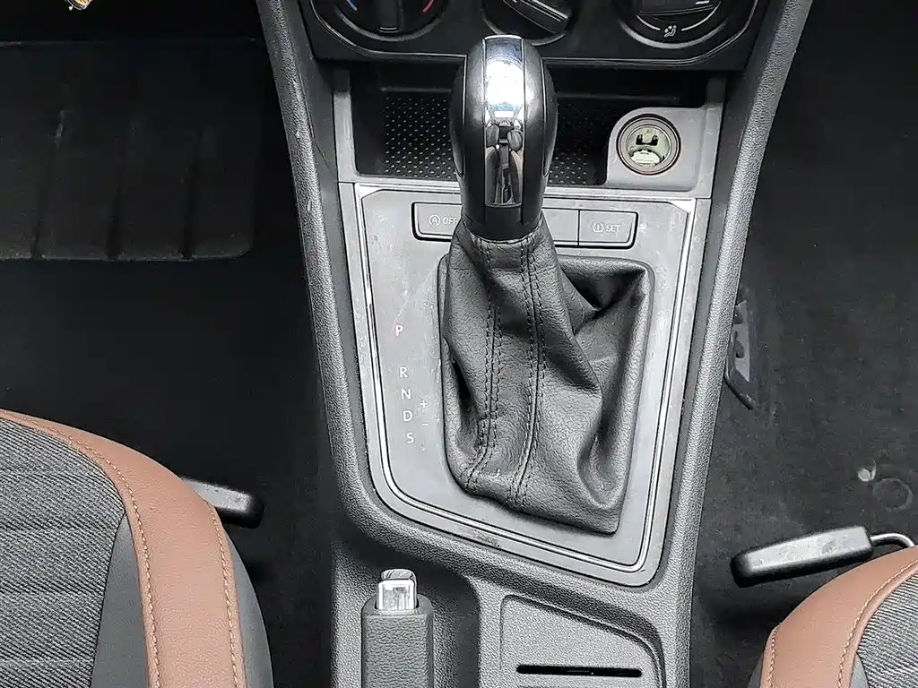 Volkswagen Lavida 2019 Lavida Start 1.5L Auto Comfort (China VI) фото 13