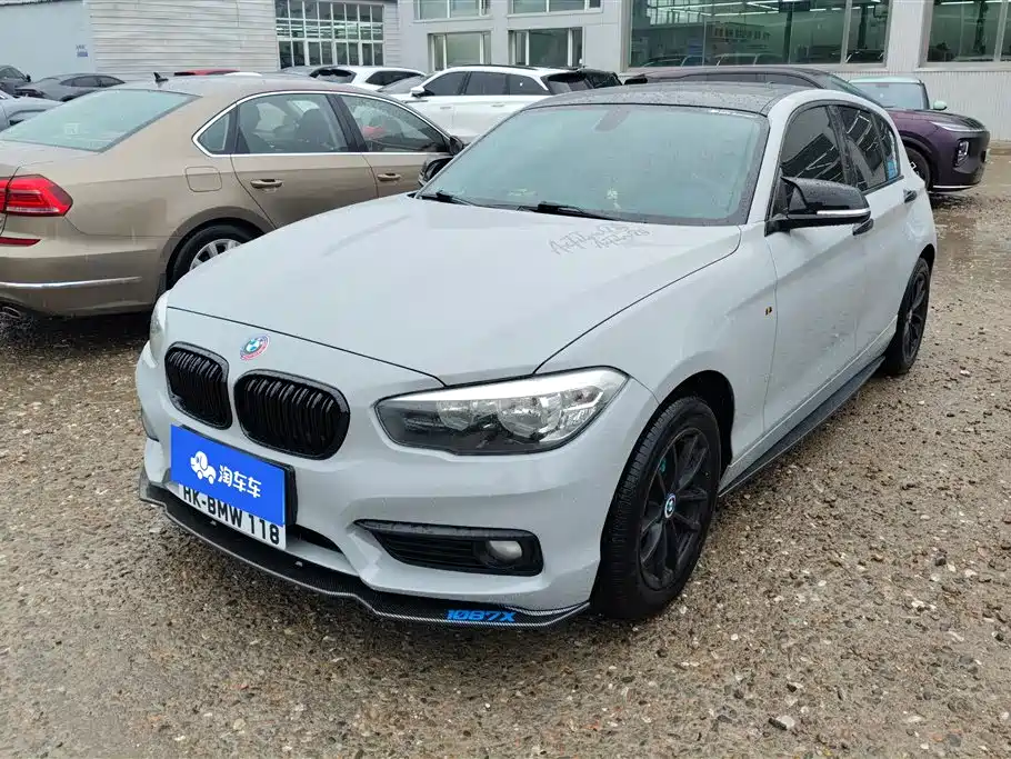 BMW 1 Series (Import) 2016 118i Leading