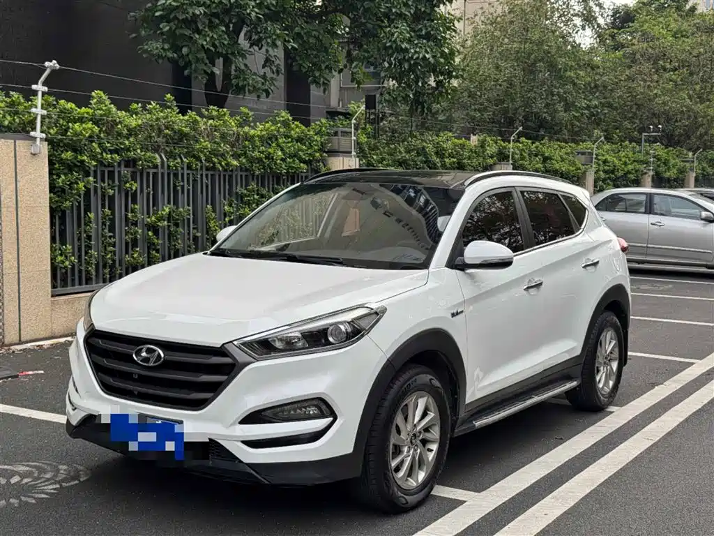 Hyundai Tucson 2015 1.6T Dual Clutch 2WD Smart