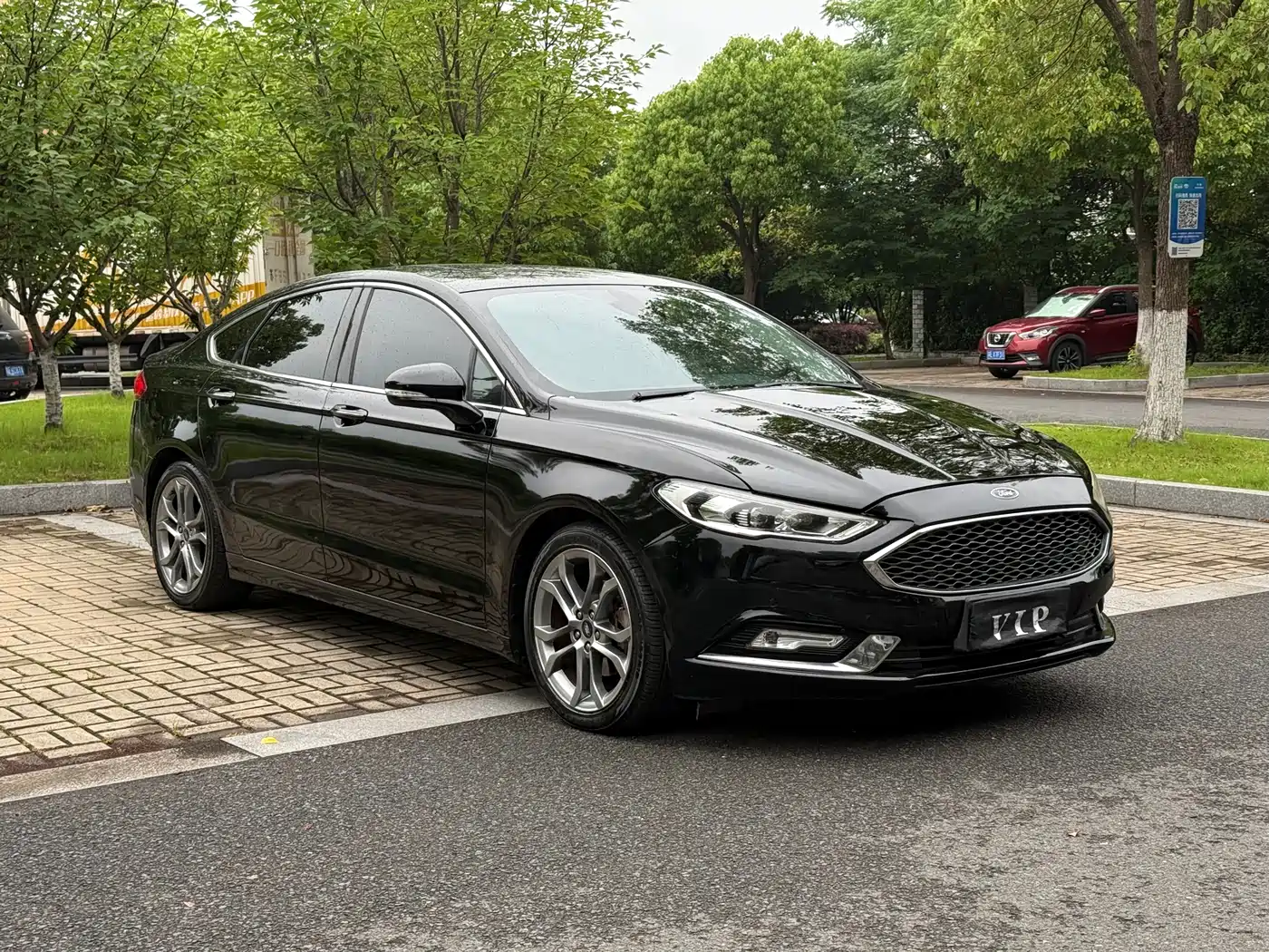 FORD MONDEO