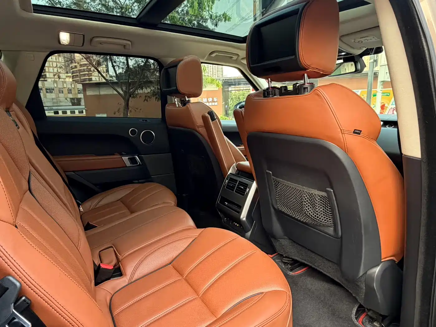 Land Rover Range Rover Sport 2016 Model 3.0 SC V6 HSE фото 17