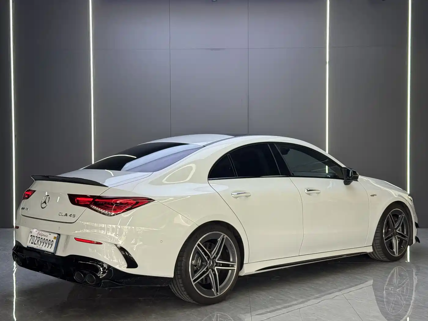 Mercedes-Benz CLA AMG 2021 AMG CLA 45 4MATIC+ фото 9
