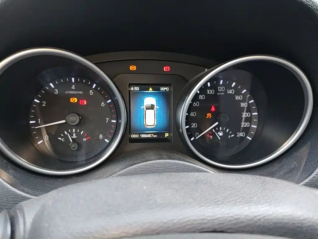 Haval H6 Coupe 2015 Model Blue Label 2.0T Automatic 2WD Elite фото 18