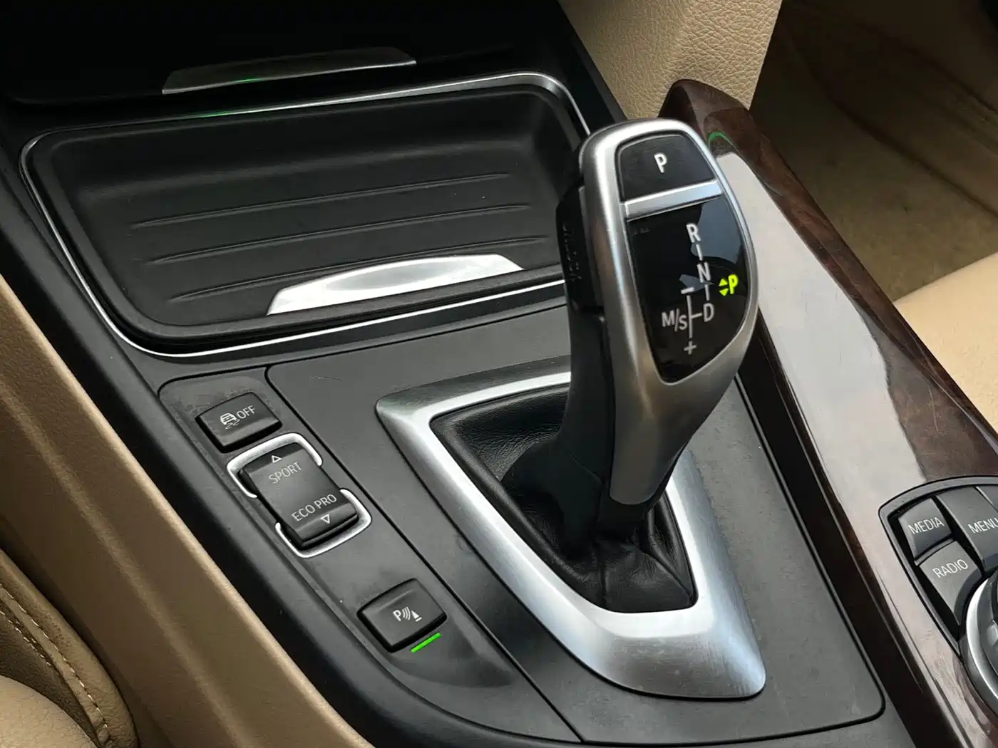 Фото 14 - BMW 3 Series