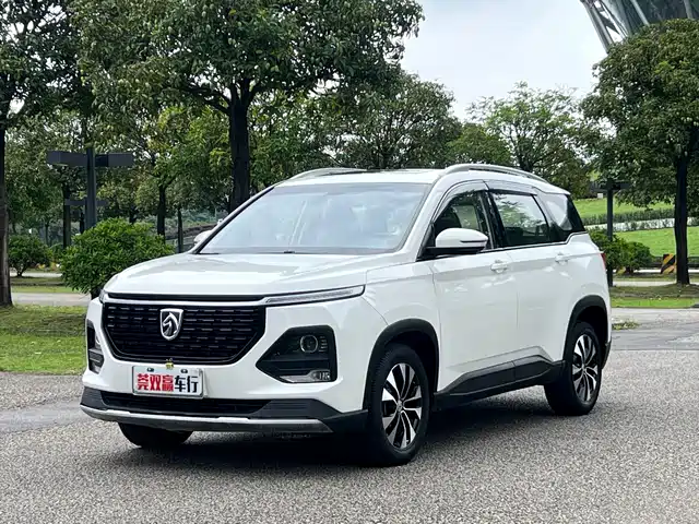  Baojun Baojun 530 2020 1.5T CVT Premium Connect 5-seater