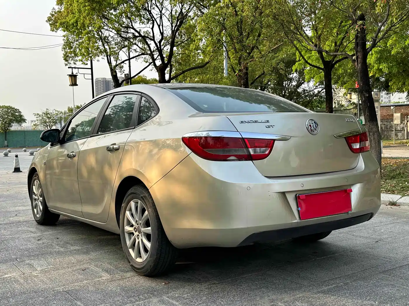 Buick Excelle 2013 GT 1.6L Automatic Comfort Edition фото 4