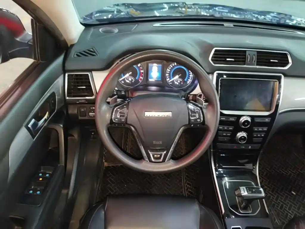Photo 11 - Haval H2