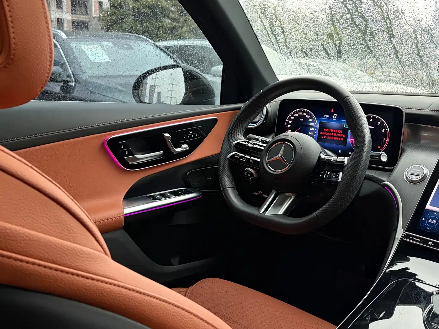 Mercedes-Benz GLC 2024 GLC 260 L 4MATIC Luxury 5-seater фото 15