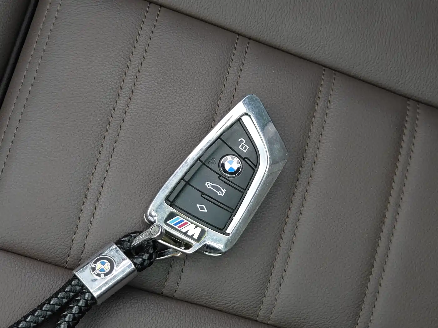 BMW iX3 2021 Facelift Pioneer фото 19