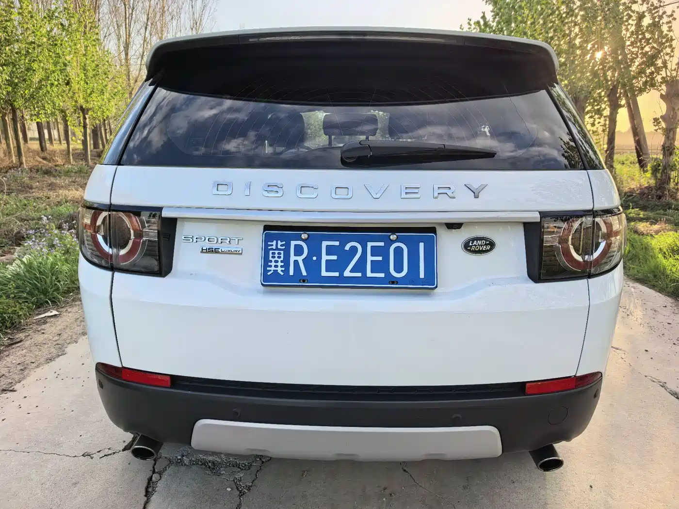 Land Rover Discovery Sport (Import) 2015 2.0T HSE Luxury фото 5