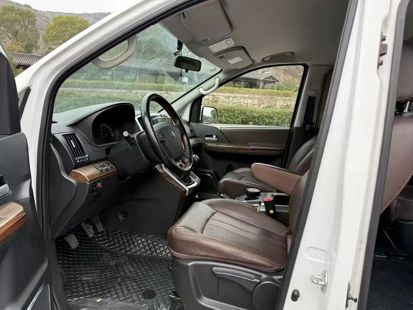 DONGFENG LINGZHI PLUS