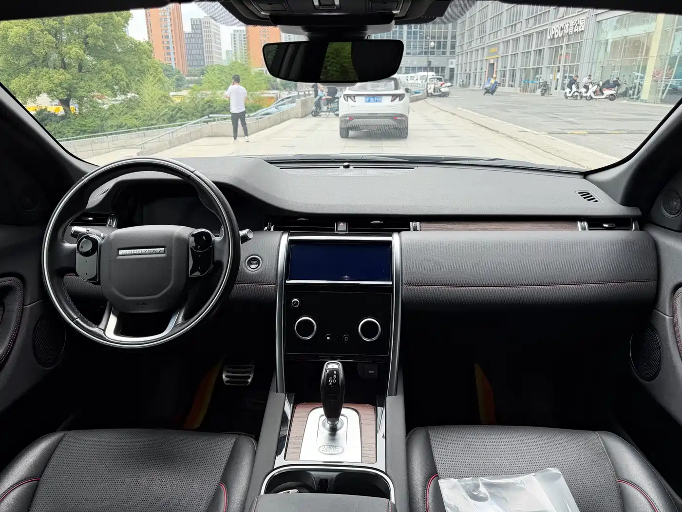 Land Rover Discovery Sport 2021 249PS R-Dynamic S Performance Edition фото 14
