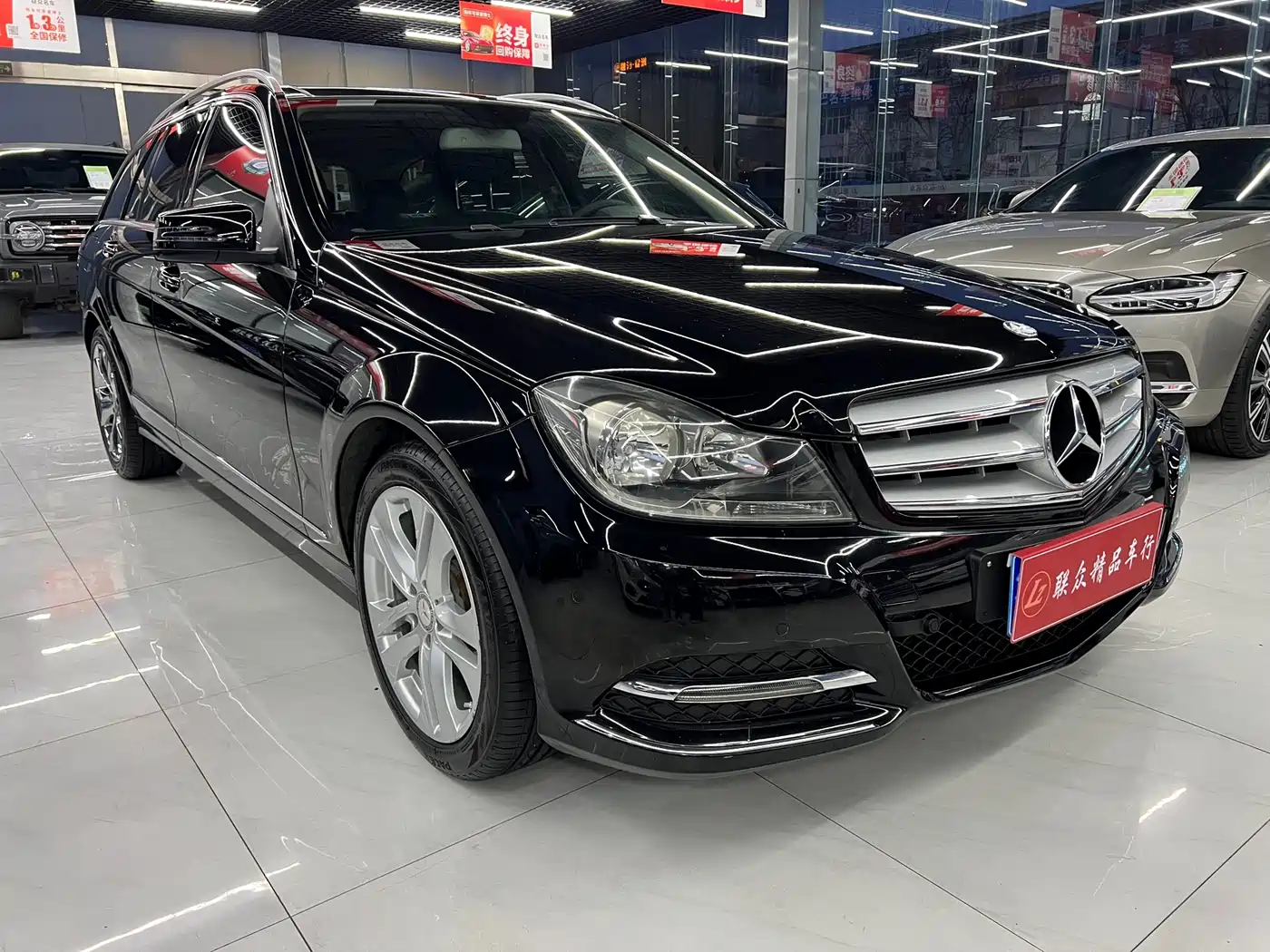 Mercedes-Benz C-Class (Import) 2011 C 200 Fashion Wagon Edition фото 3