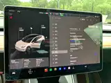 Photo 8 - Tesla Model 3