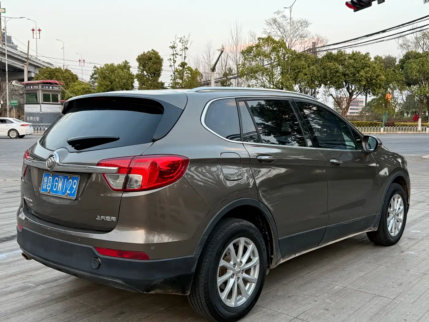 Buick Envision Plus 2017 20T FWD Premium фото 4