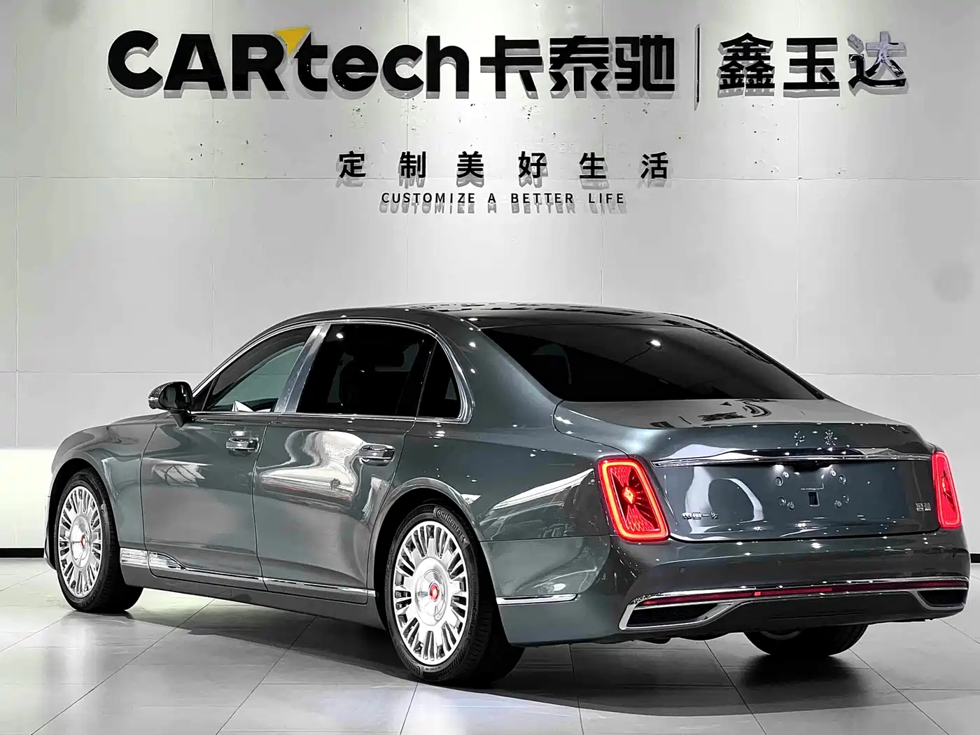 Hongqi Guoya 2024 4.0T V8 Version фото 5