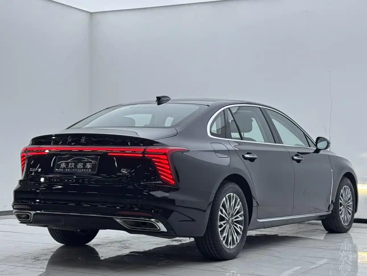 Hongqi H5 2023 1.5T DCT Smart Connect Flag Rhythm фото 13