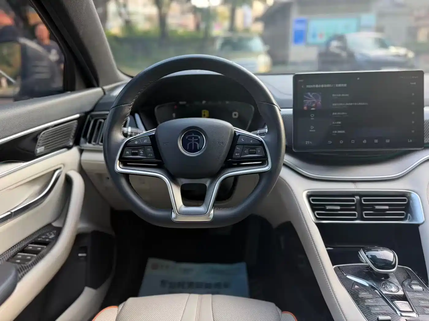 BYD Song PLUS PHEV 2021 DM-i 51KM Honor фото 13
