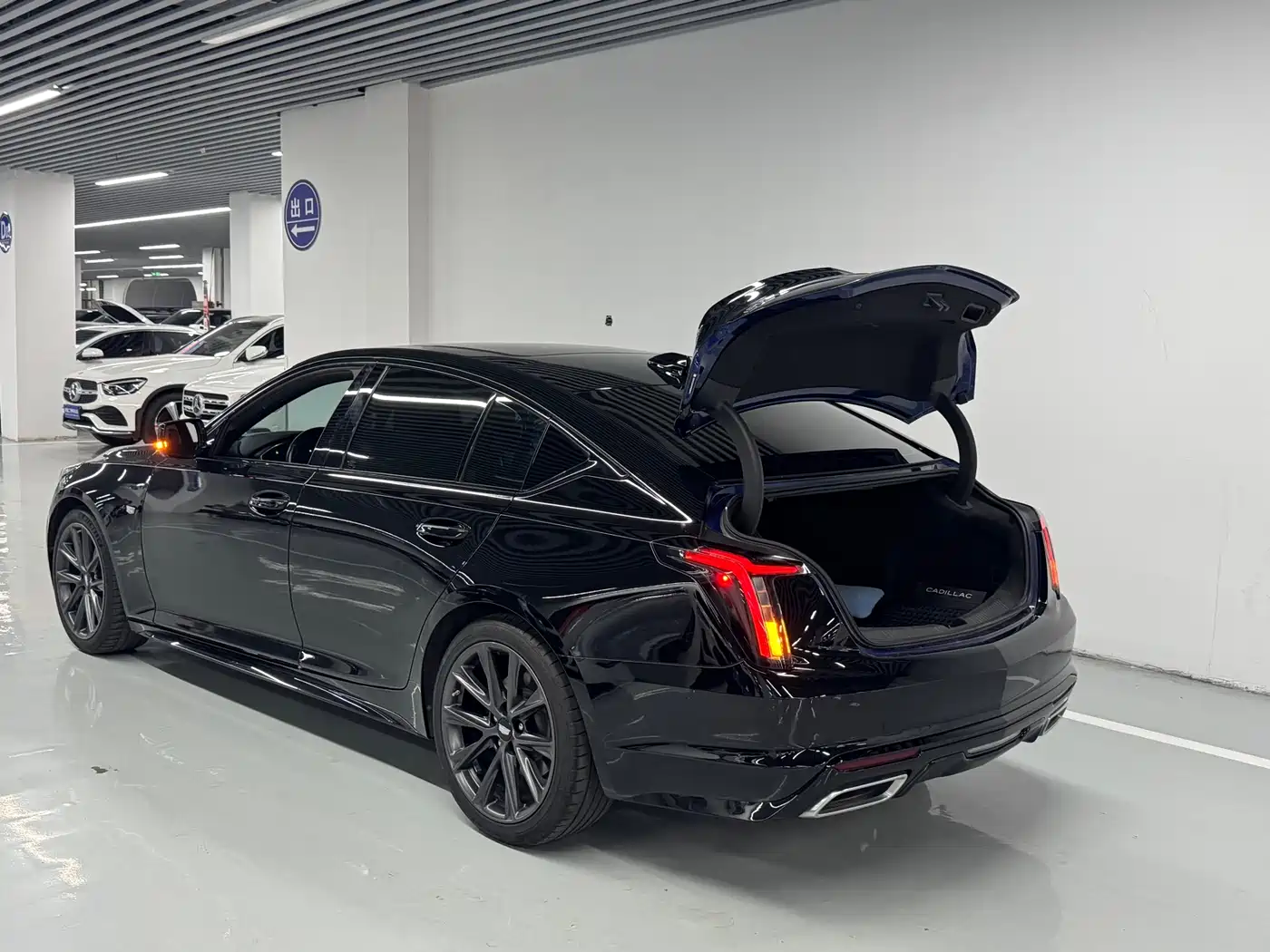 CADILLAC CT5