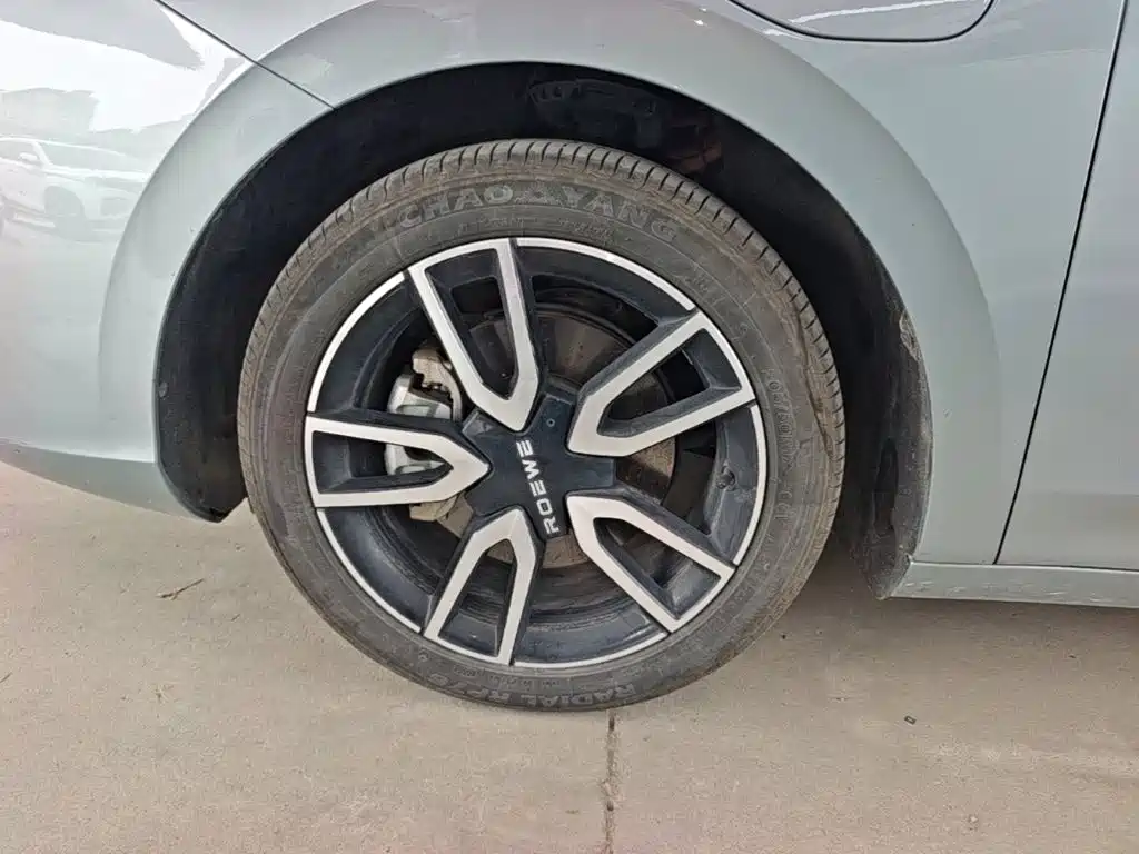 Roewe D6 2025 2025 520km Smart Edition