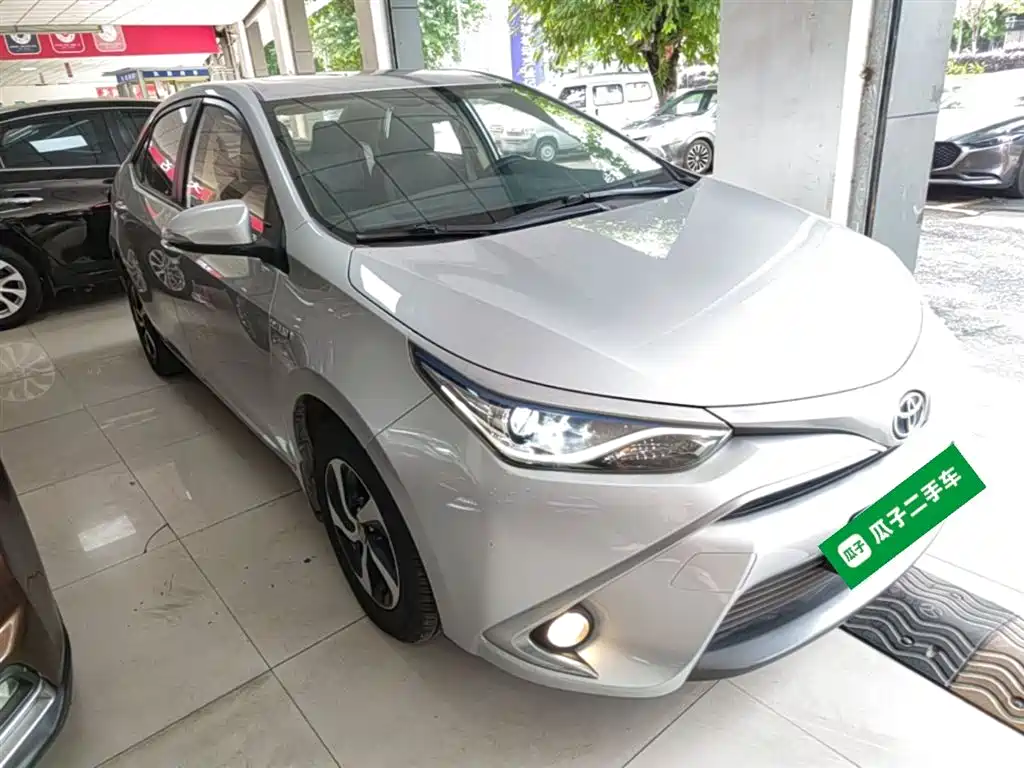 Toyota Levin 2017 Facelift Hybrid 1.8H GS E-CVT Elite Sunroof Edition China V фото 4