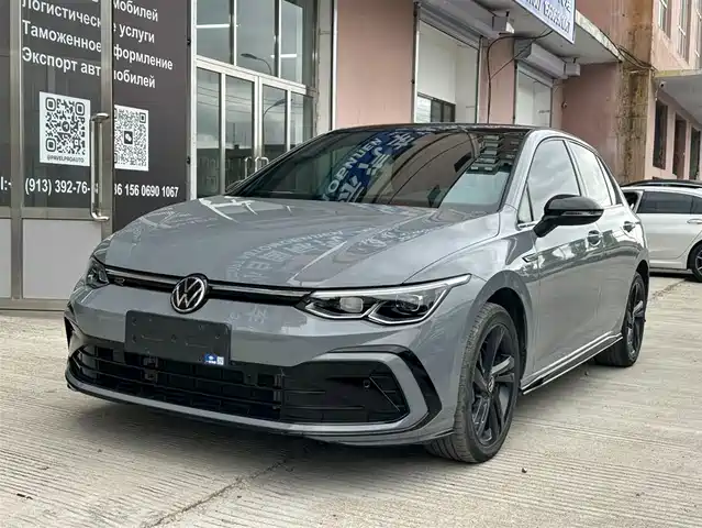 Volkswagen Golf 2022