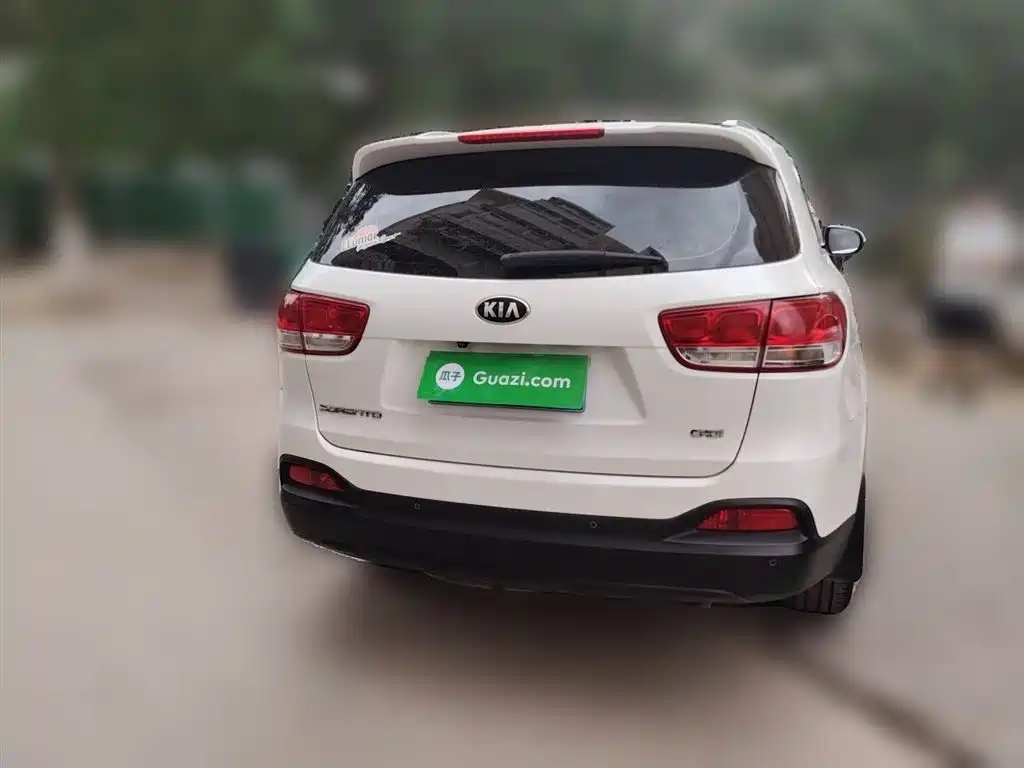 Kia Sorento 2015 Sorento L 2.2T Diesel 4WD Sport 7-Seater фото 4
