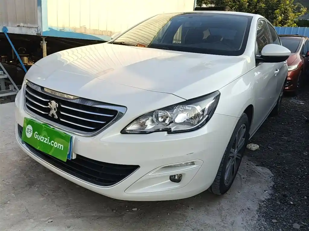 Peugeot 408 2014 1.8L Automatic Luxury Edition