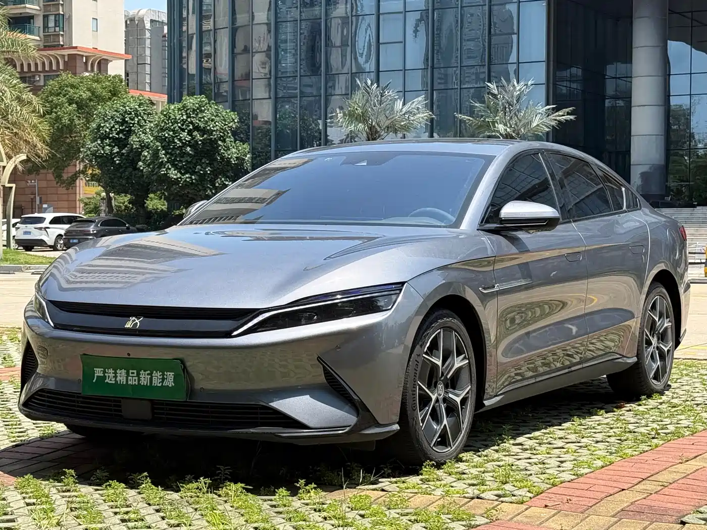 BYD Han 2021 EV Standard Range Luxury