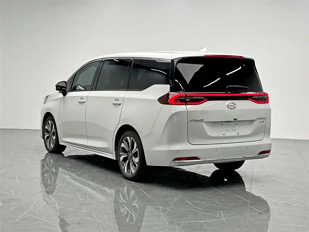 GAC TRUMPCHI TRUMPCHI M6