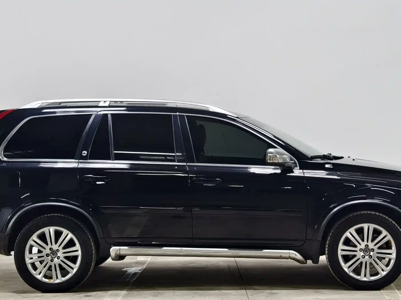 صورة 8 - Volvo XC90