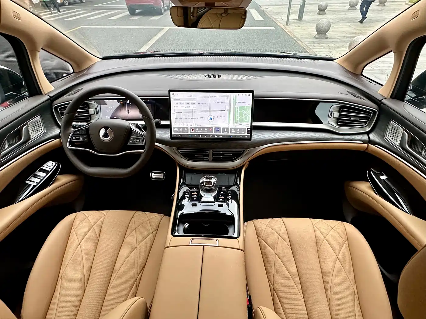 Denza D9 2025 DM-i Smart Drive Edition 1020 AWD Premium фото 8