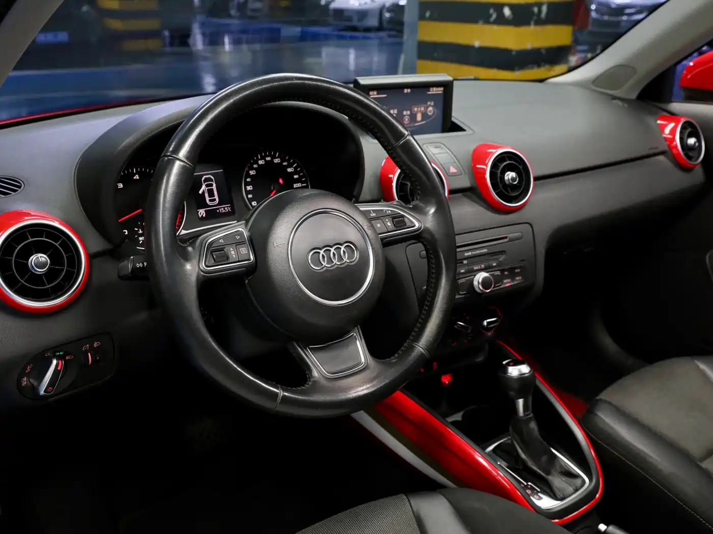 Audi A1 2013 30 TFSI China Limited Edition Ego фото 12