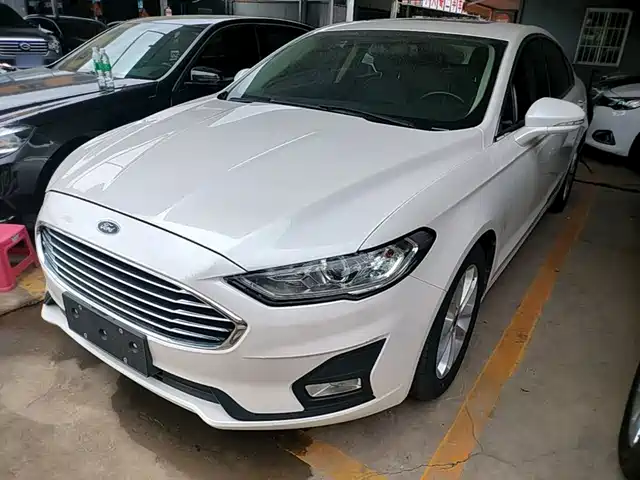 Ford Mondeo 2021