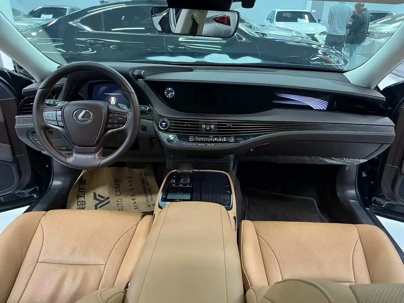 Lexus LS 2020 500h Excellence (China VI) фото 5