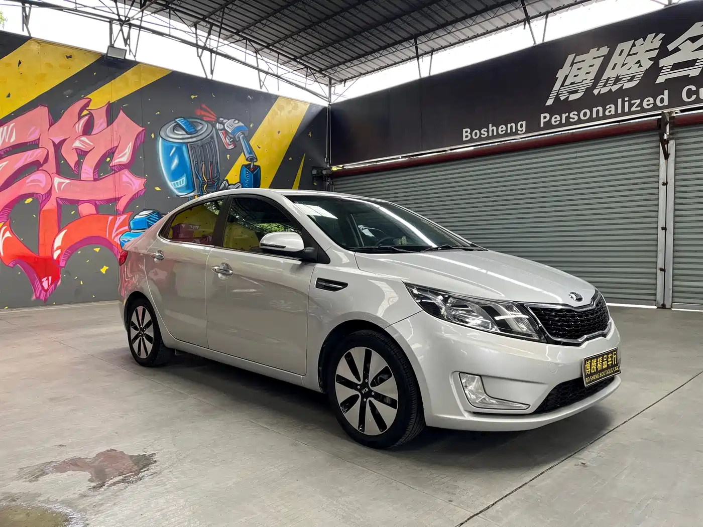 Kia K2 2012 Sedan 1.6L AT Premium Commemorative Edition фото 4