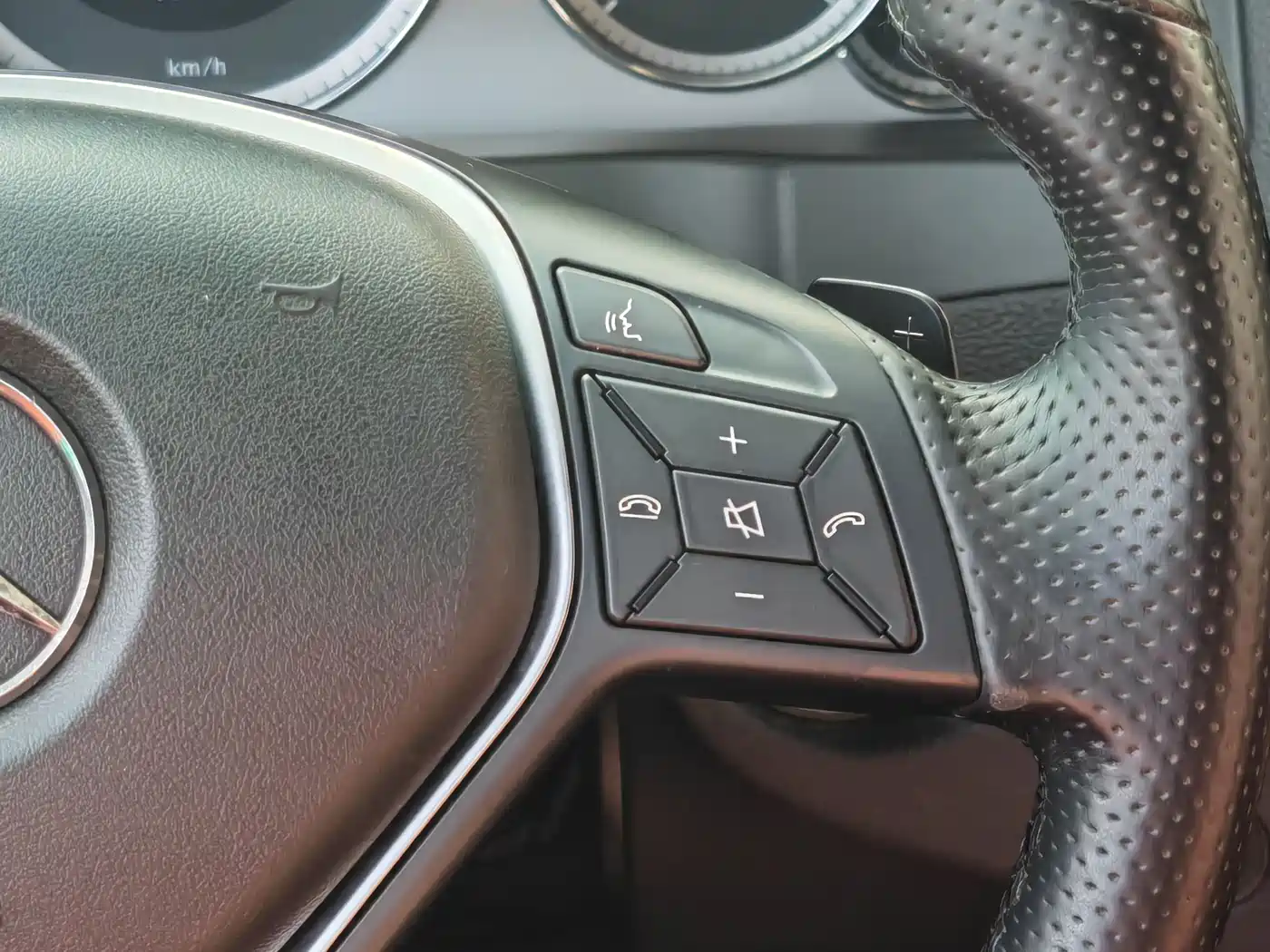 Mercedes-Benz E-Class (Import) 2012 E 260 CGI Convertible фото 17