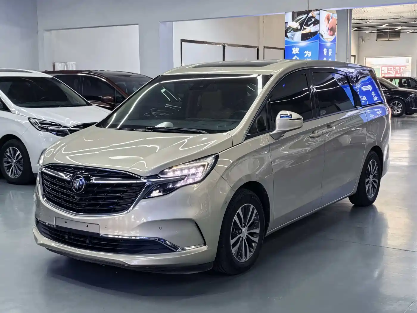 Buick GL8 2021 ES Landlord 653T Premium