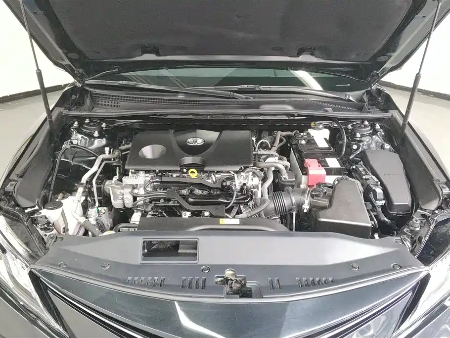 Toyota Camry 2021 2.0G Luxury Edition фото 10
