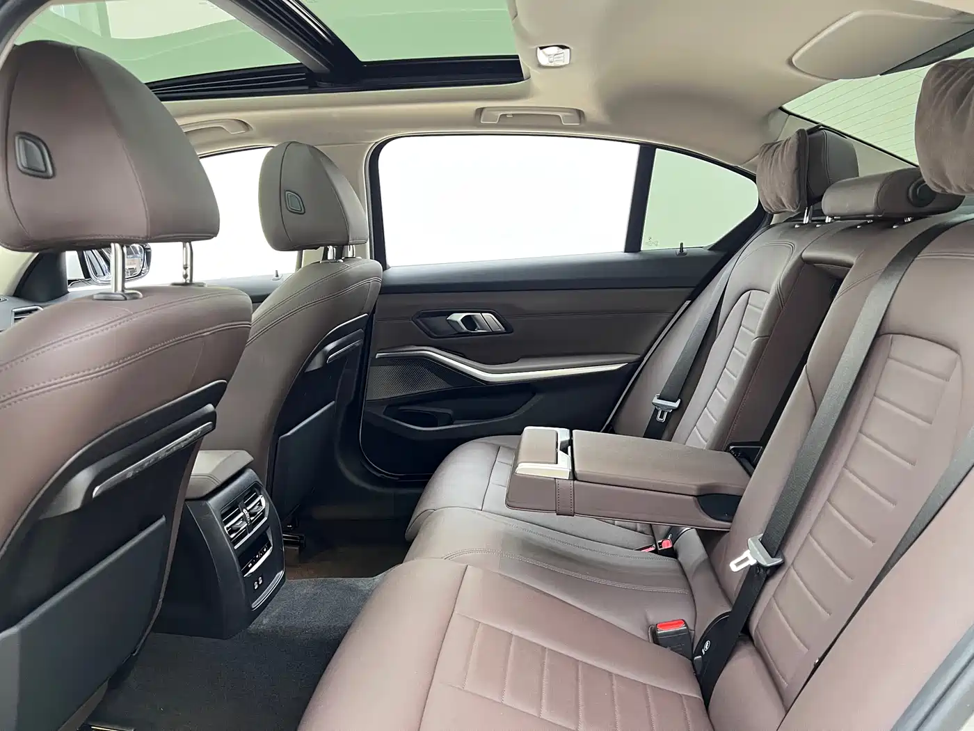 BMW 3 Series 2021 320Li M Sport Package фото 19