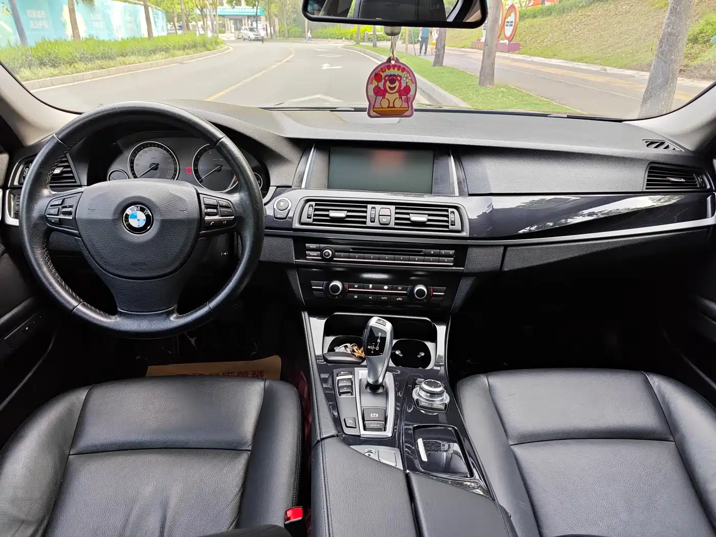 BMW 5 Series (Import) 2014 520i Classic фото 6