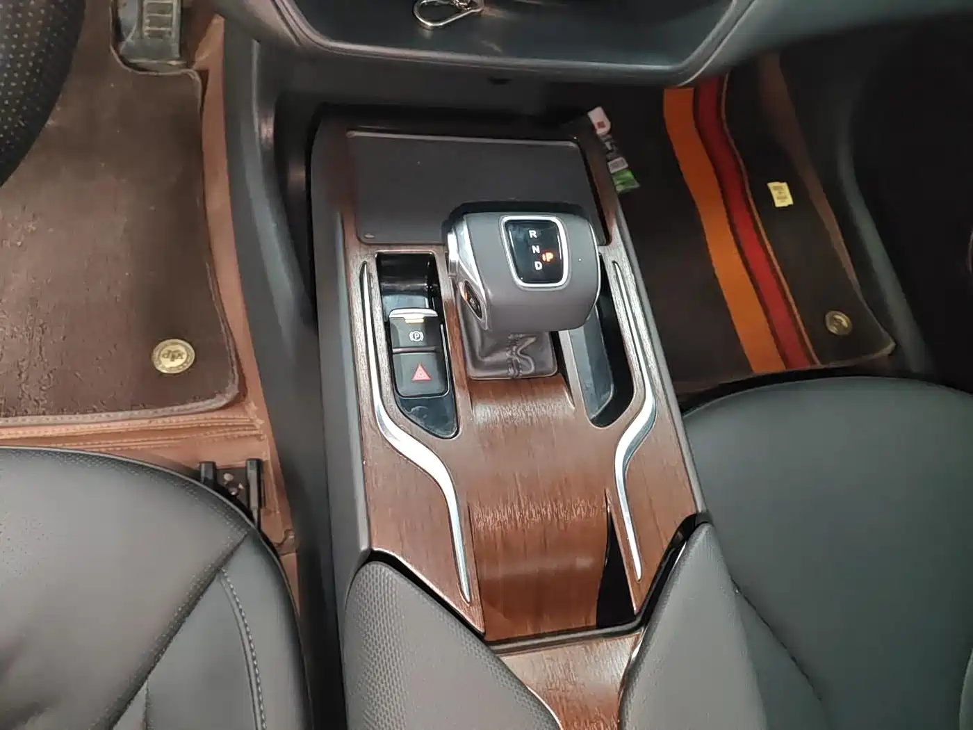 Hongqi E-QM5 2025 2024 Model 610km PLUS